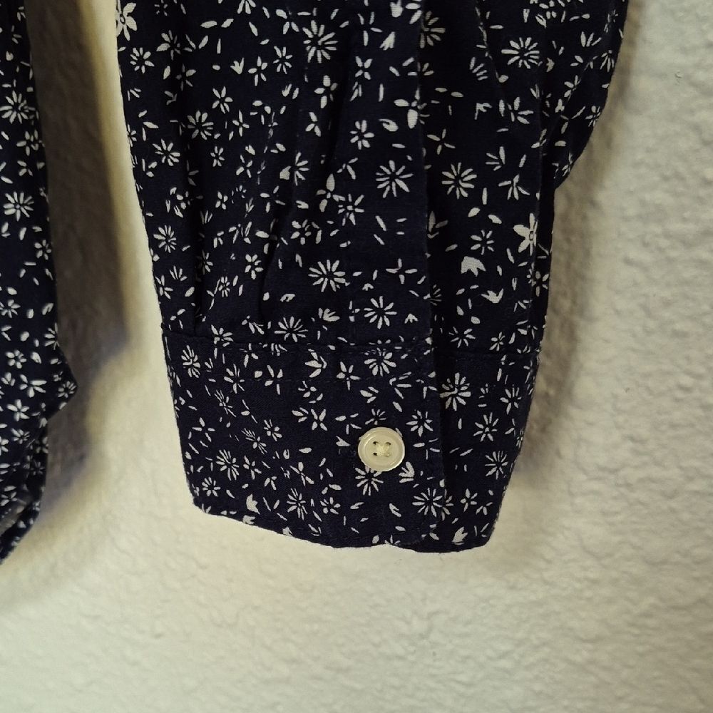 GAP Navy and White Floral Long Sleeve Blouse Size XS - Picture 6 of 10